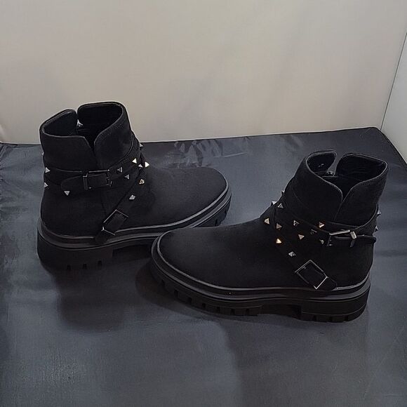 BRAND NEW SHU SHOP STUDDED SOFT FAUX SUEDE CHUNKY LUG SOLE BOOT - Picture 10 of 15